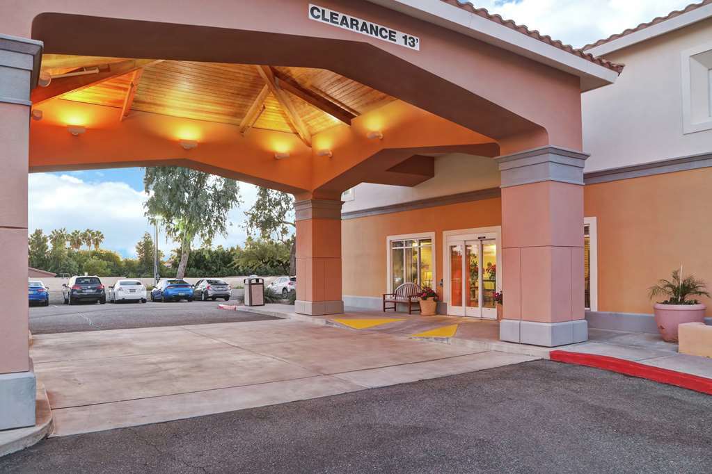 Homewood Suites Phoenix-Скотсдейл Екстериор снимка